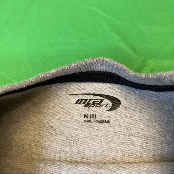 Perfect crewneck sweatshirt for the size 8 (M) child in your life astronomy - Picture 6 of 9